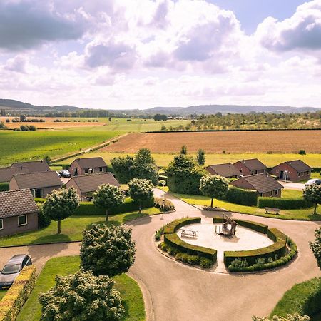 Summio Vakantiepark Reevallis Vijlen Esterno foto