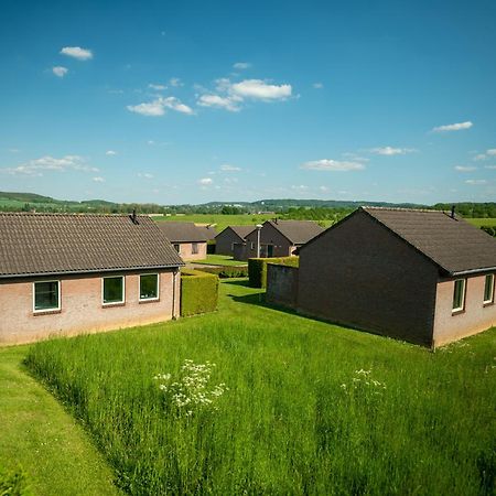 Summio Vakantiepark Reevallis Vijlen Esterno foto