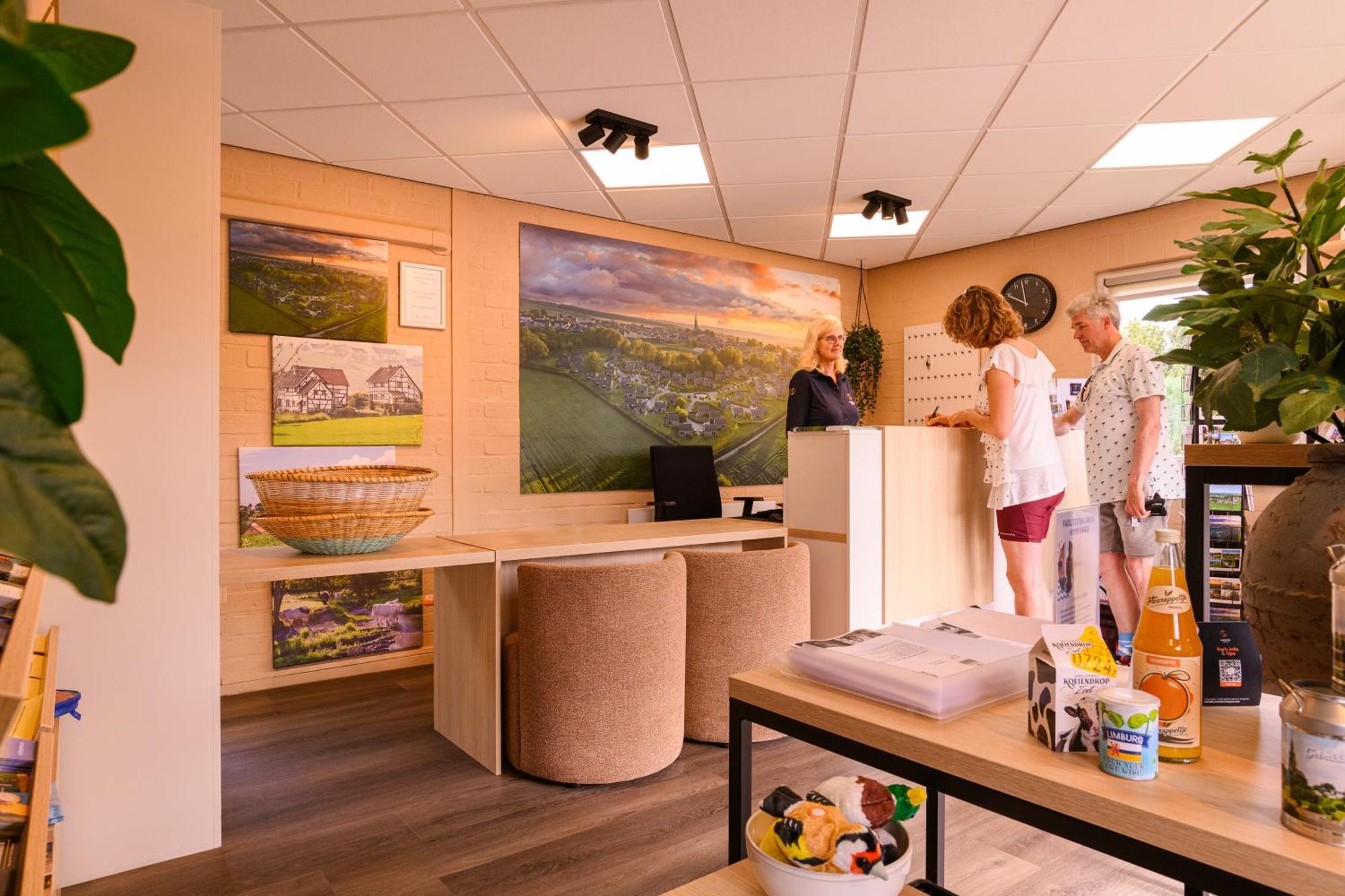 Summio Vakantiepark Reevallis Vijlen Esterno foto
